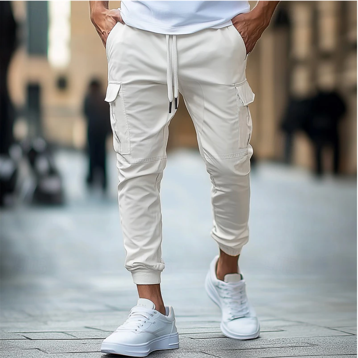 Lionel | Cargo Pants with Roomy Pockets for Men