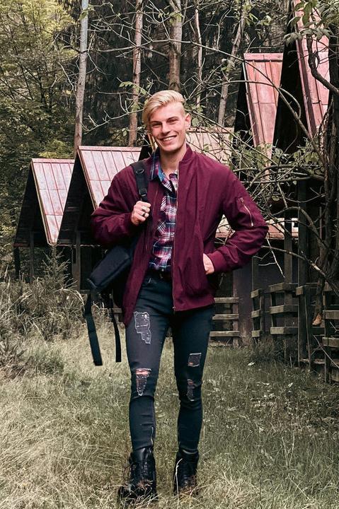 Kalani | Classic Bomber Jacket with Ribbed Cuffs for Men